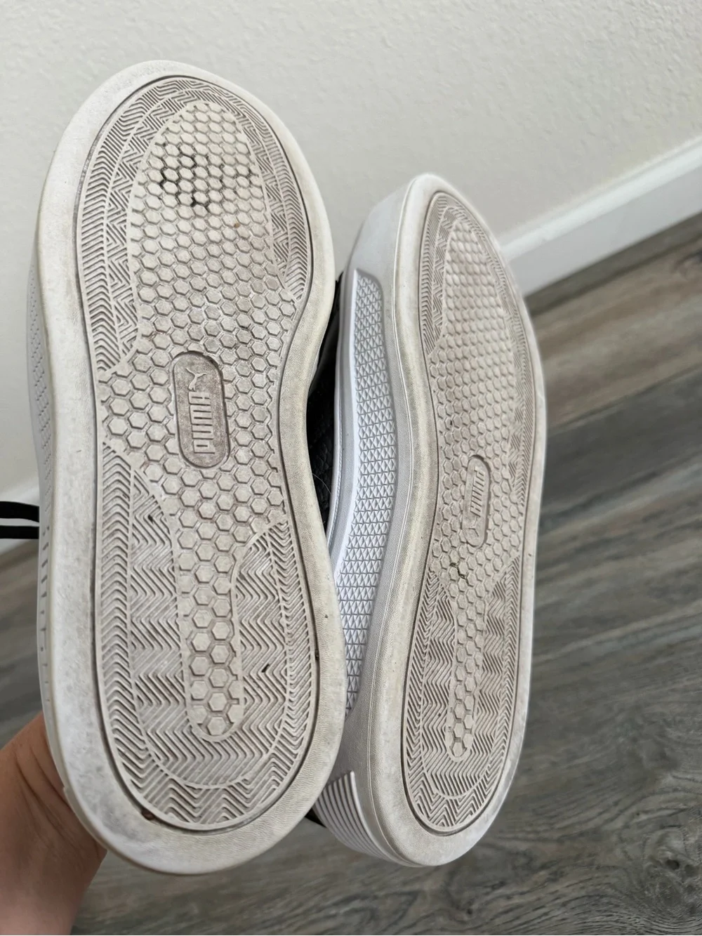 Puma Smash V3 Platform Sneakers in black and white Men’s size 10